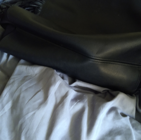 Victoria's Secret Black Fringed Tote Bag - Picture 4 of 4